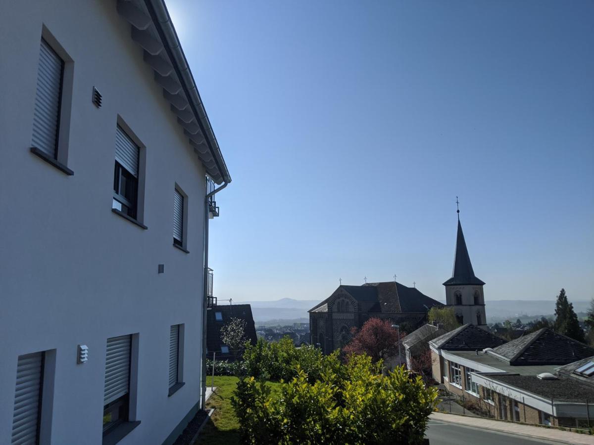 Ferienwohnungen Pellenzblick - Wohnen Auf Zeit - Nickenich ภายนอก รูปภาพ